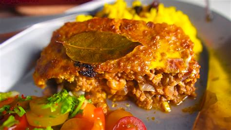  Bobotie – Spicyy South African Comfort Food Packed with Aromatic Flavors