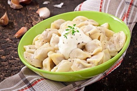  Pelmeni: Wykwintne mięsne pierożki z syberyjskim pazurem!